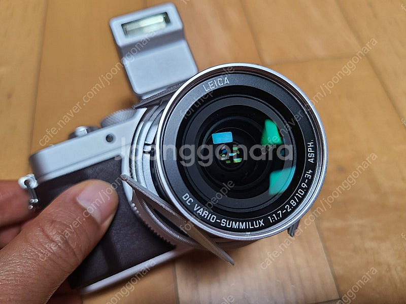 파나소닉 루믹스 LX100 실버 풀박--9