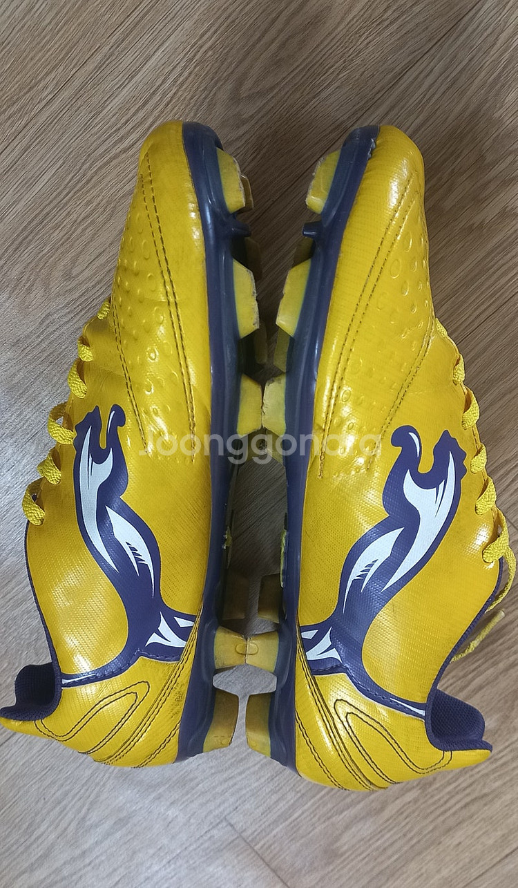 푸마 주니어 축구화--2