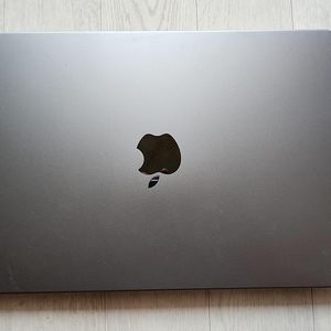 맥북프로 14인치 M3 8GB/512GB 스페이스그레이 로직/파컷 포함