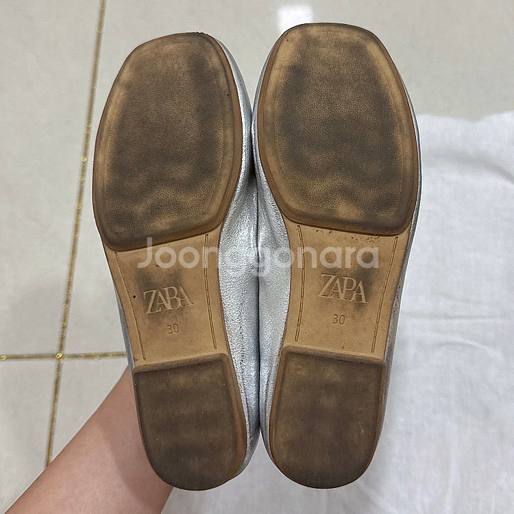 ZARA 자라키즈 여아 실버플랫슈즈 30사이즈 ㅡ 택포...--1