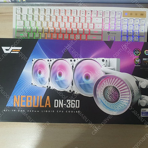 다크플래쉬 NEBULA DN-360 (수냉쿨러) 팝니다.