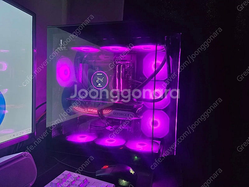 7800X3D 4070TI 게이밍 컴퓨터 PC 본체--2