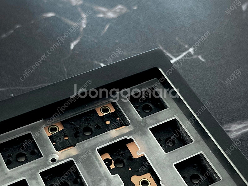 qk65 v1 베어본 커스텀 키보드--3