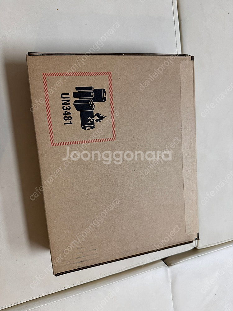 아이패드 에어 13 m2 1TB 셀룰러 블랙 미개봉판매...--0