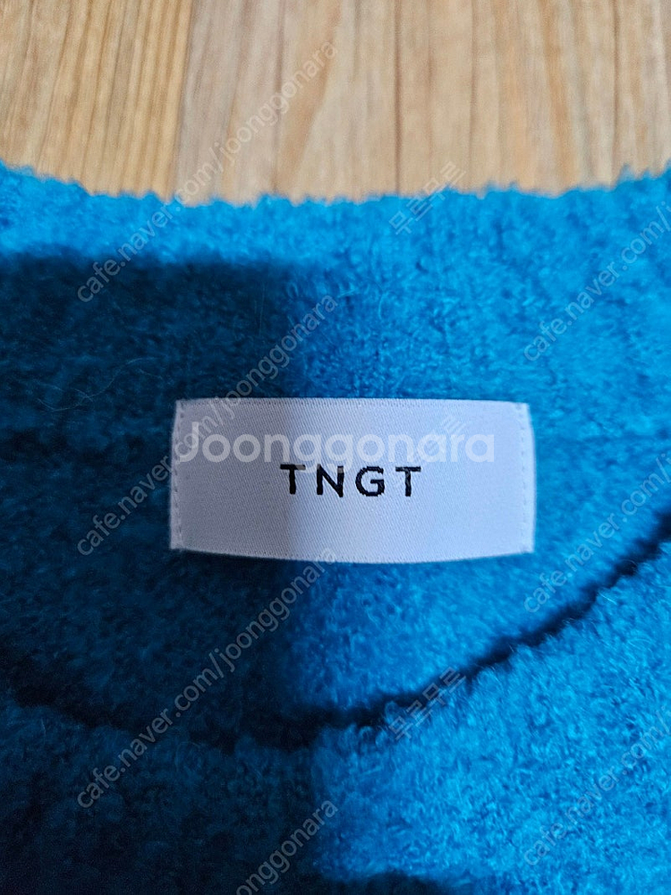 [100] TNGT 틸블루 오버핏 부클레 크루넥 니트 ...--1