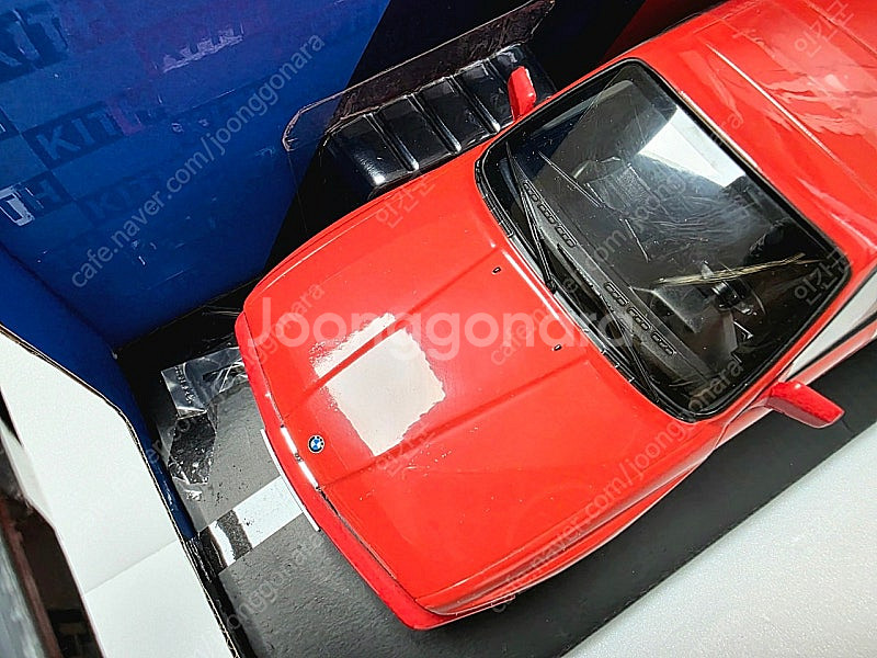 1:18 스케일 KITH × BMW E30 M3 다이캐...--7