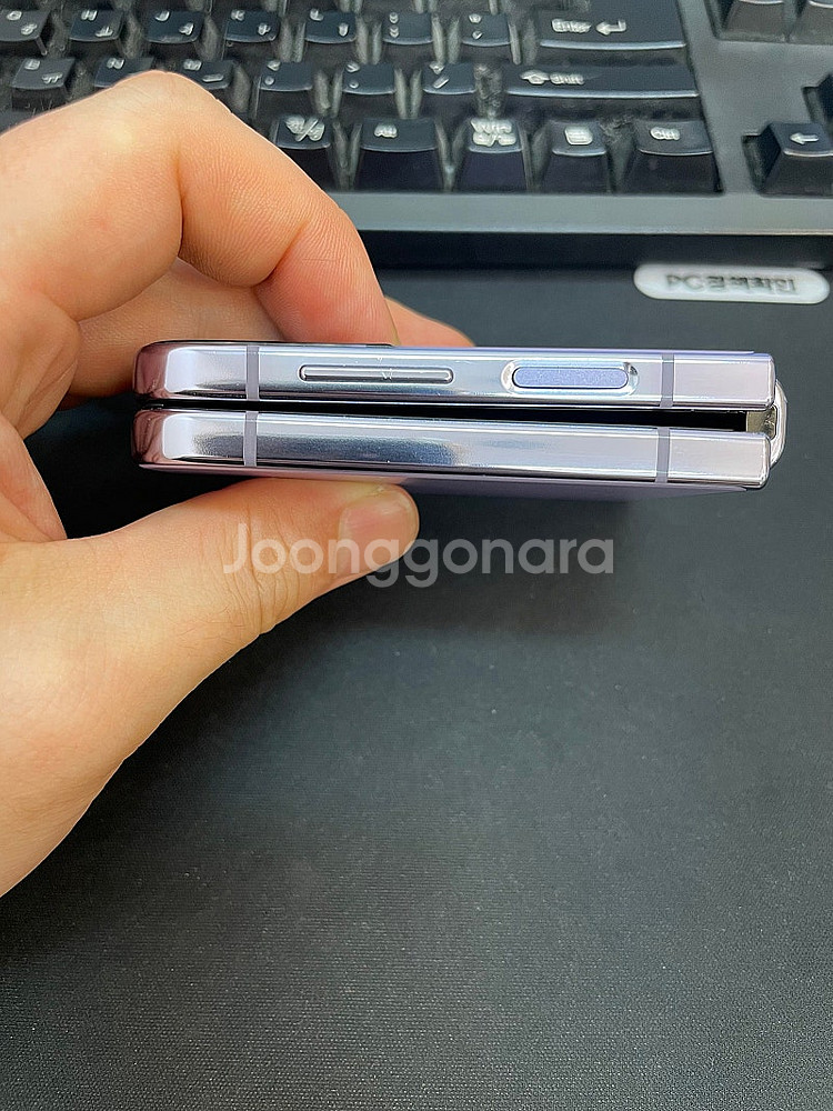 갤럭시Z플립4 보라 256GB 무잔상 상태좋은 중고23...--6