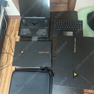 one x plaer g1 8840u 32g 1t