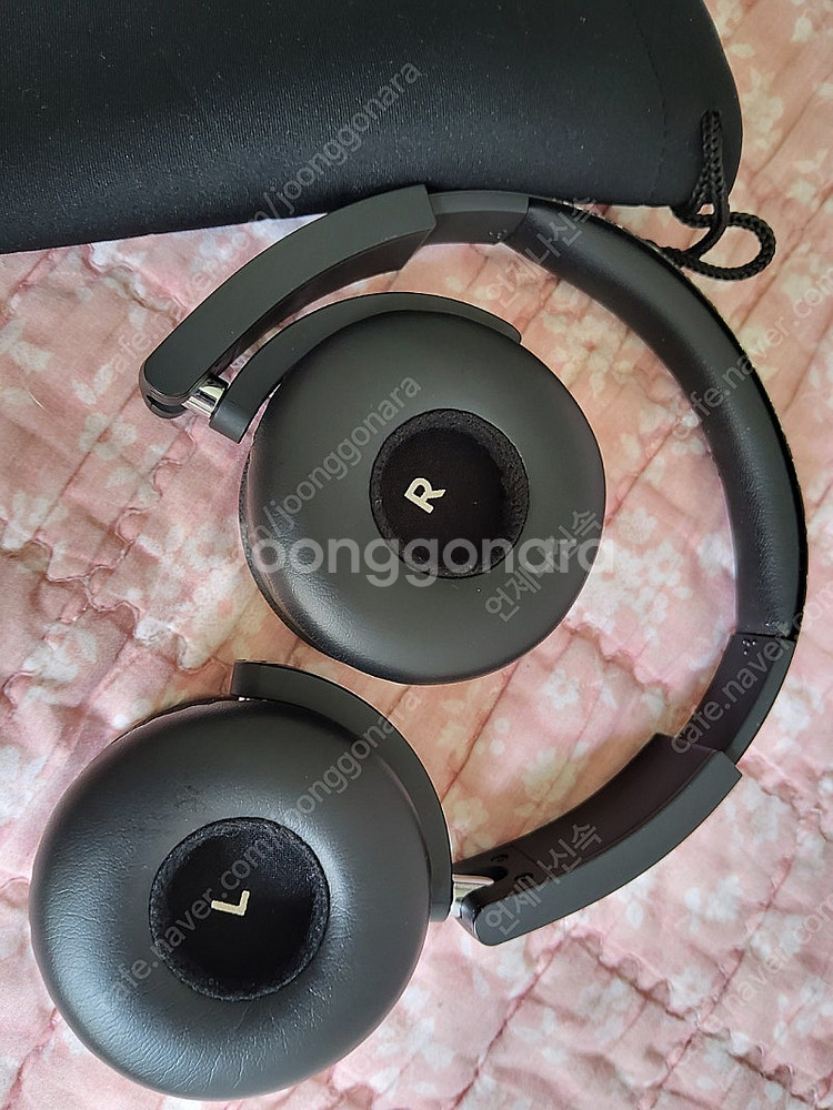 삼성 akg 헤드셋 팝니다.--1
