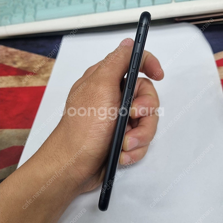 (대량가능) 201823 아이폰7 32 매트블랙 AA급 중고폰 13만 배터리92% 부천 신중동역 레트로 인스타 사진...--4