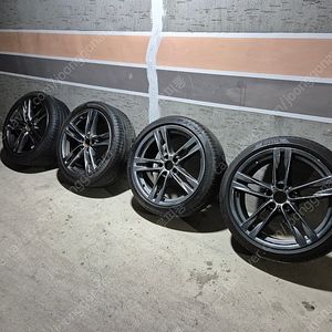 20인치 bmw 640D 363M F06 F10 5GT 6GT 5시리즈 7시리즈 F바디 그란쿠페 에서 사용하던 정품 팝니다 . . .