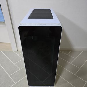 라이젠7 2700.글카1080. 풀셋