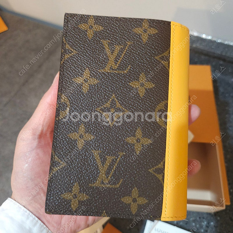 루이비통 여권지갑 새상품 패스포트커버--2