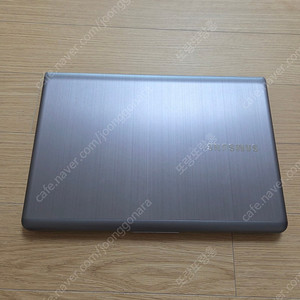 삼성전자 노트북 NT540U-A54 울트라북 팝니다