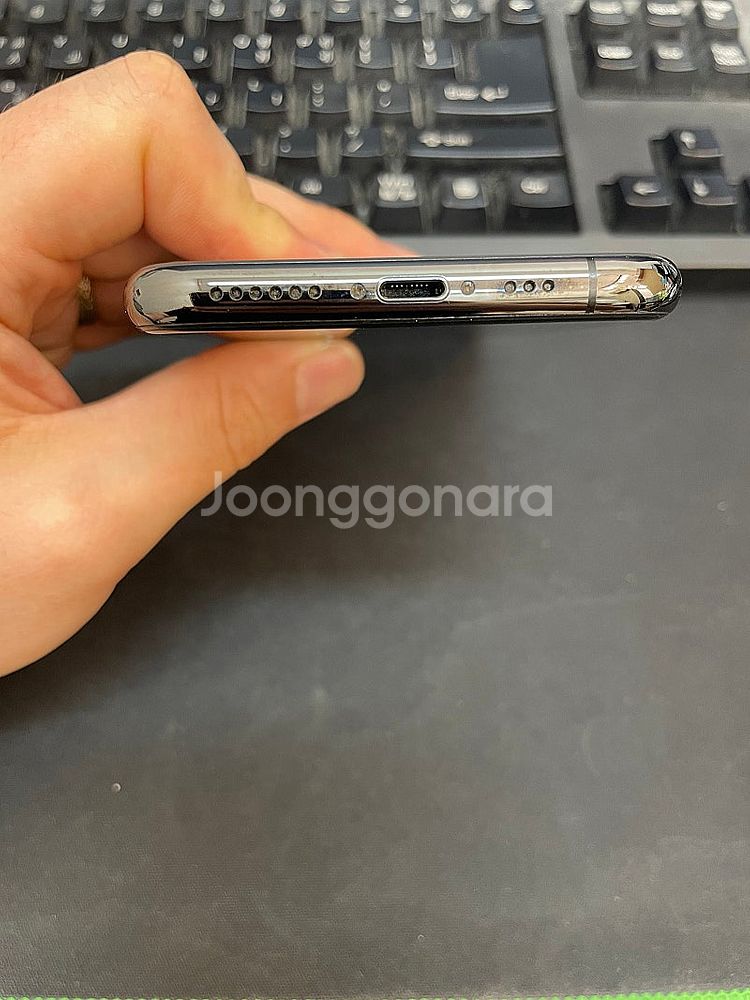 아이폰11프로 그레이 64GB 상태좋은 중고19만팝니다...--5