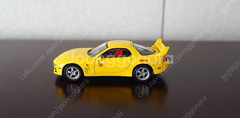 1/64 타임마이크로 이니셜D RX-7 & JKM 란에...--1