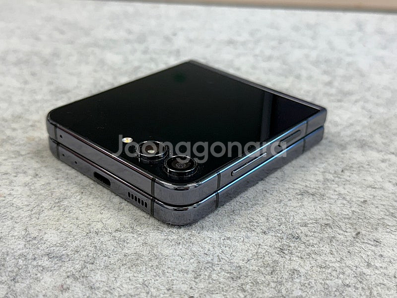 (KT)갤럭시Z플립5 블랙 256G 미파손 꺠끗한 가성...--6