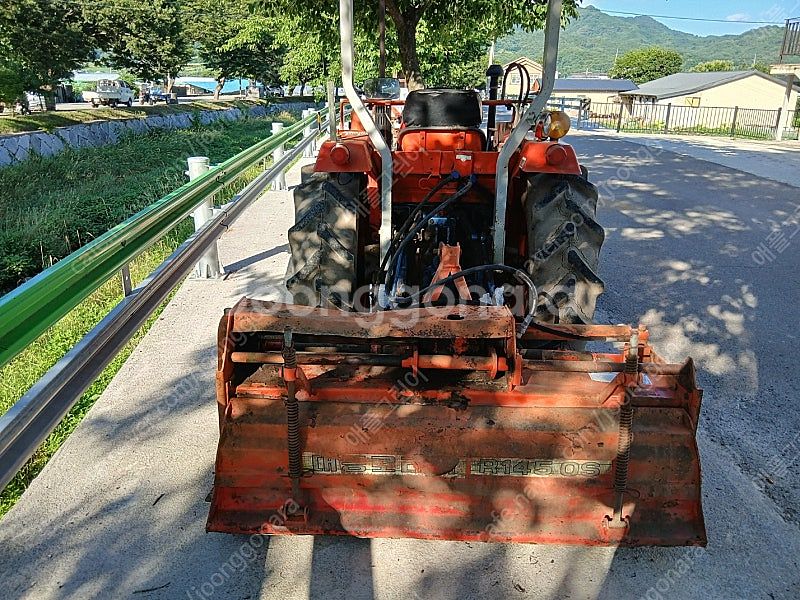 대동트랙터(L2601)ㅡ26마력, 363시간--3