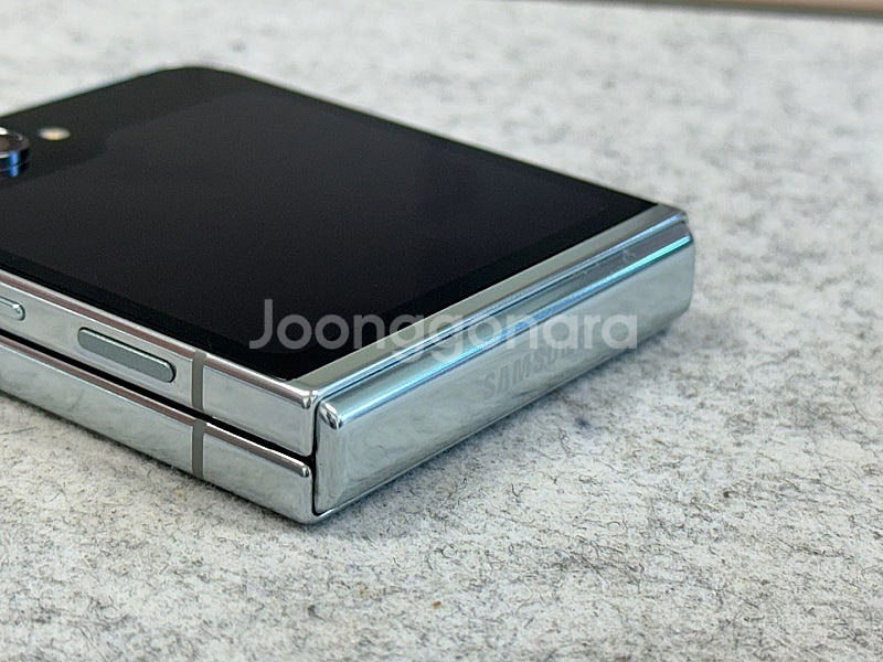 갤럭시Z플립5 민트 256G 24년8월개통 미파손 무잔...--6