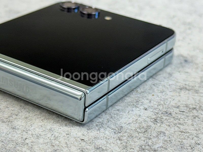 갤럭시Z플립5 민트 256G 24년8월개통 미파손 무잔...--7