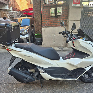 혼다 PCX125 신차급 22년식 무사고 9천키로
