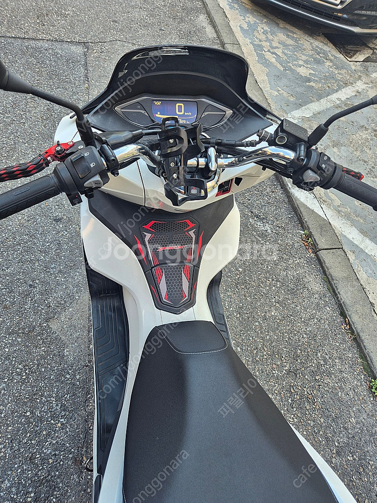 혼다 PCX125 신차급 22년식 무사고 9천키로--7