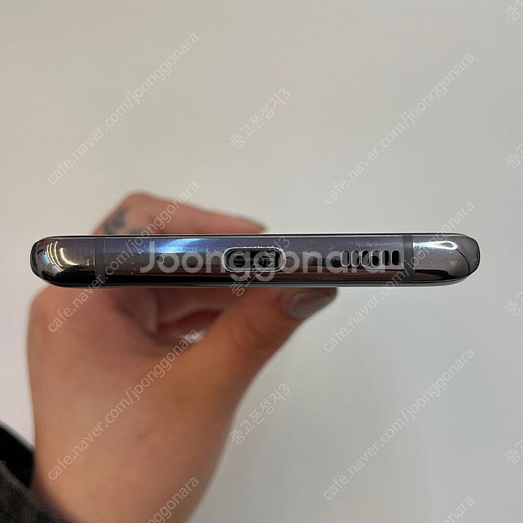 74086(울산중고폰) 갤럭시S20울트라 그레이 256GB 판매합니다 25만원 텔레그램OK--4