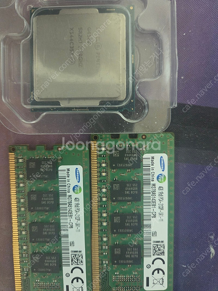g4500 cpu + 삼성 ddr4 4gb 램 2장--0