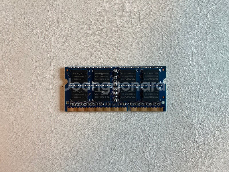 [팝니다] NANYA 4GB PC3 10600S F2 ...--0