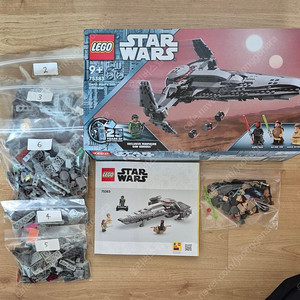 (Reddish brown 콰이곤 진)레고(LEGO) 스타워즈 75383 다스몰의 시스 인필트레이터 중고 판매합니다.