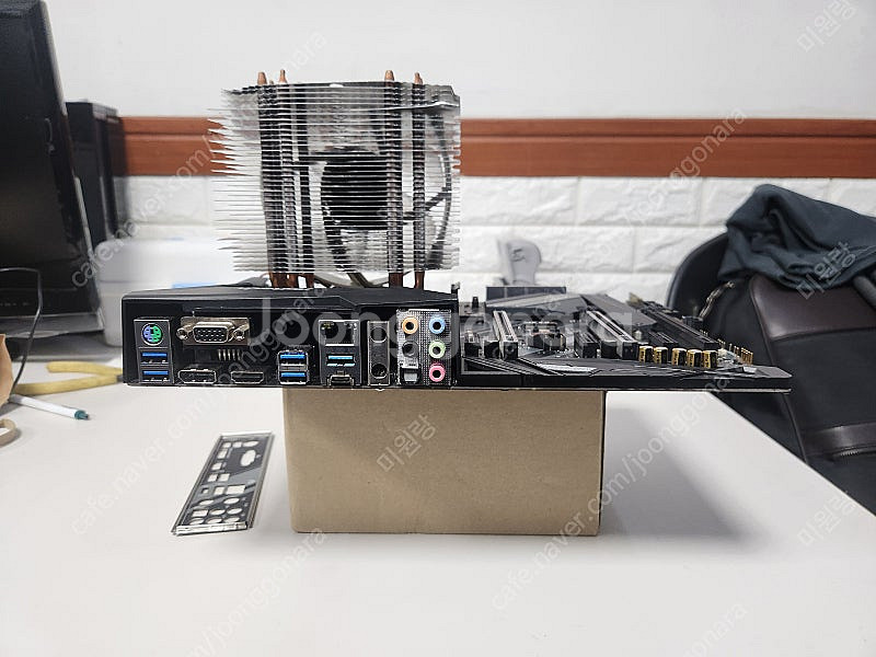 i5 9600k + z390 익스트림4 + 사제쿨러 세...--5