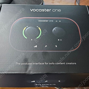 Focusrite Vocaster One 단순개봉 팝니다