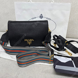 프라다 다이노 레더 숄더, 크로스백 (풀박구성)