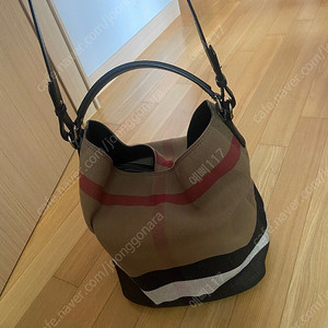 버버리 호보백