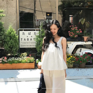 아르토 스트라이프 시어서커 Striped Seersucker Blouse