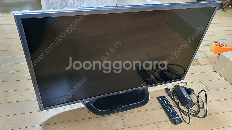 LG 32인치 모니터 풀박스--1