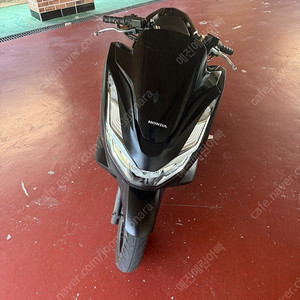 21년식 pcx125 ABS블랙 출퇴근용으로 사용하다 이사문제로 급매해봅니다
