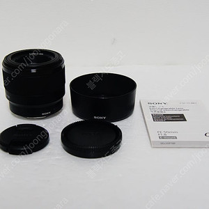 소니 여친렌즈 FE 50mm f1.8 풀프레임 렌즈팝니다.