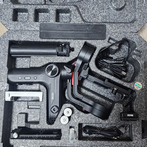 DJI RS4, 지윤텍 위빌랩 미러리스 짐벌 팝니다.