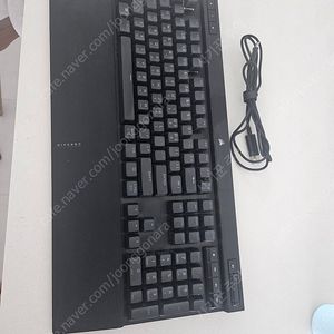 커세어 k70 rgb pro 청축 판매합니다.
