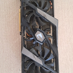 RTX2070수퍼 기가바이트 AUROS LED팝니다.