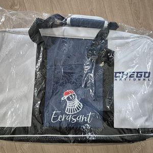 chego 배드민턴 가방 팝니다