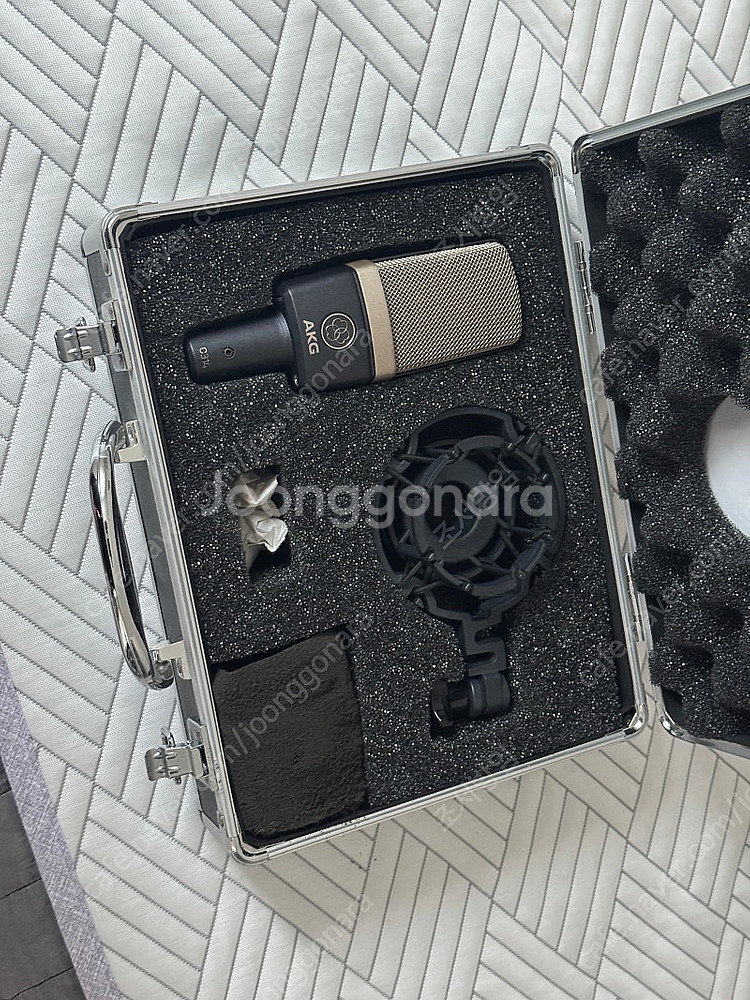 AKG C314 콘덴서 마이크 판매합니다--0