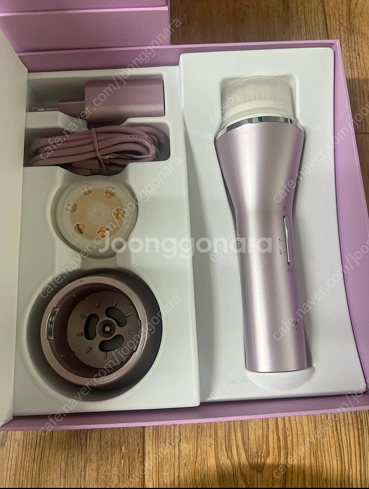 LG Pra.L 프라엘 뷰티케어 기기 3종+ 1종 서비...--2