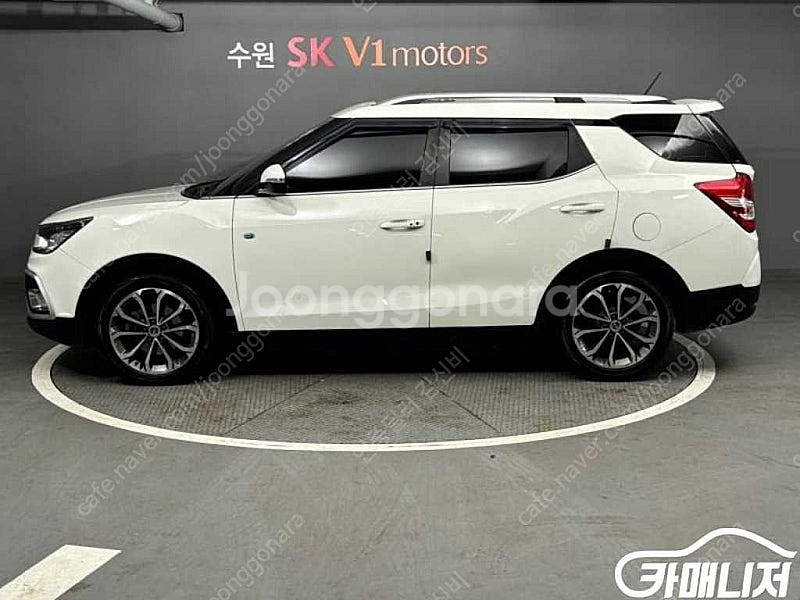 중고차 티볼리 에어 2WD 디젤 1.6 RX (5인승)...--5