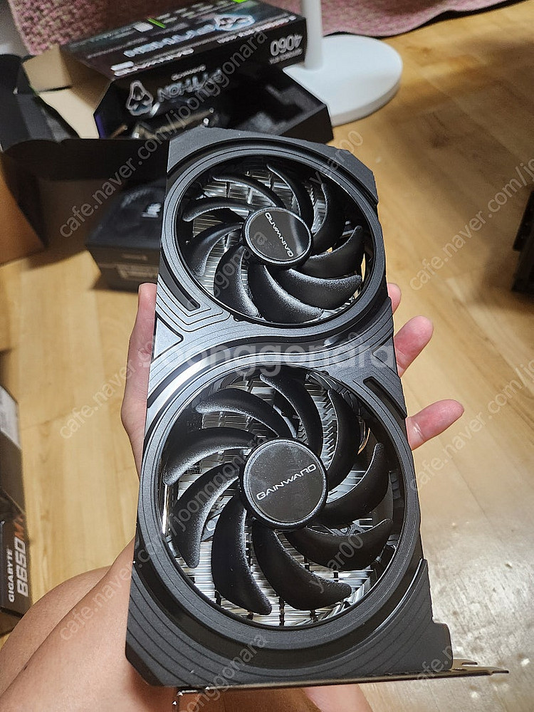 라이젠 7500F , RTX 4060 , 램 32GB ...--7