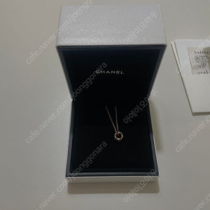 샤넬 코코크러쉬 목걸이 베이지골드