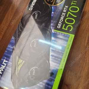 부산) 미개봉 이엠텍 PALIT RTX 5070 Ti GAMINGPRO 16GB 팝니다