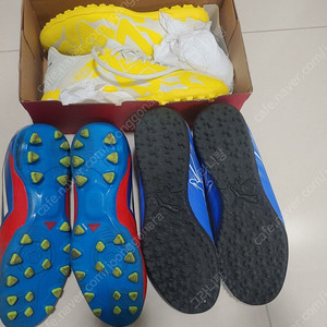 아디다스 축구화 풋살화