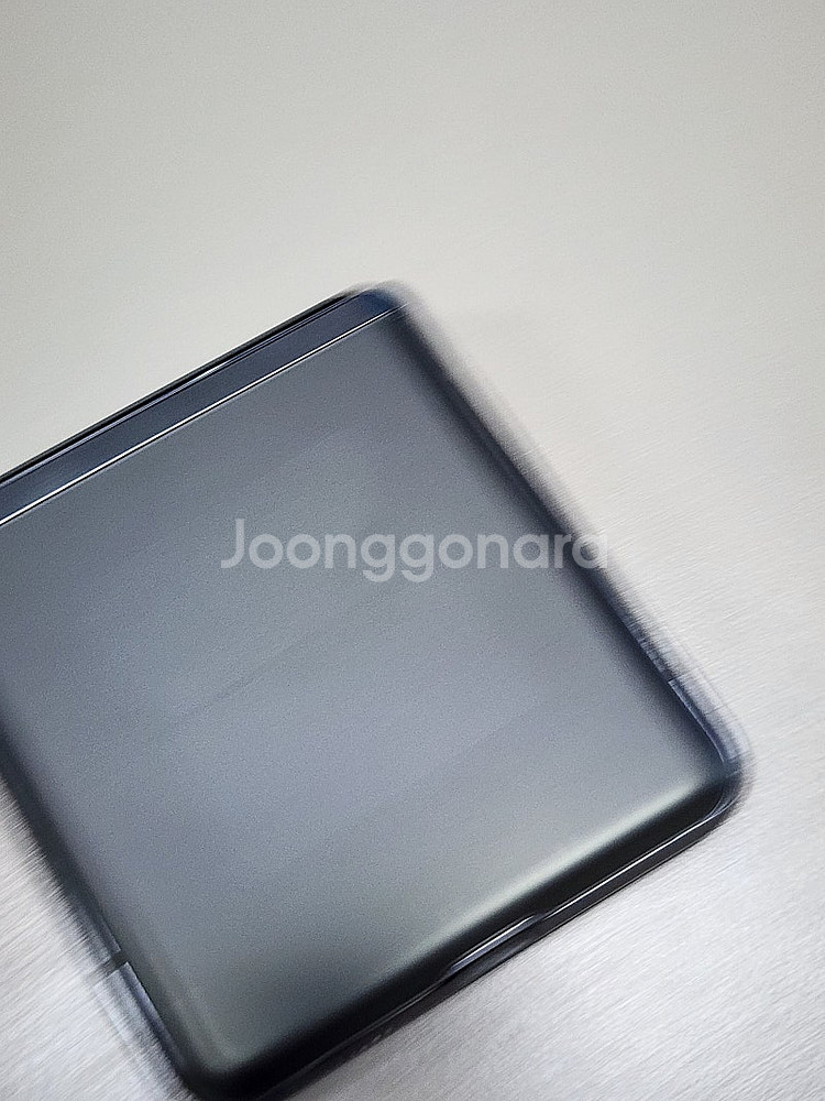 < 갤럭시 플립2 그레이 256기가 파손없는 가성비단말...--2